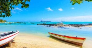 Cap Malheureux Beach